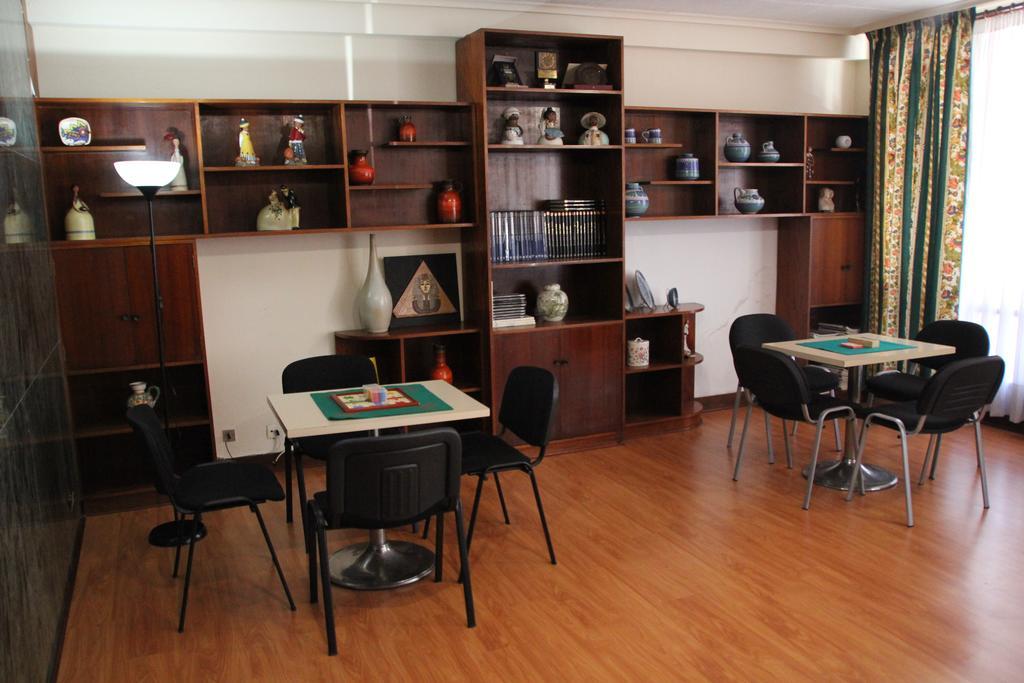 Hotel Marques De Santillana Torrelavega Kültér fotó